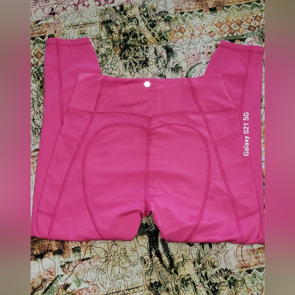 NWOT Victoria Secret Sport leggings - Picture 3 of 4